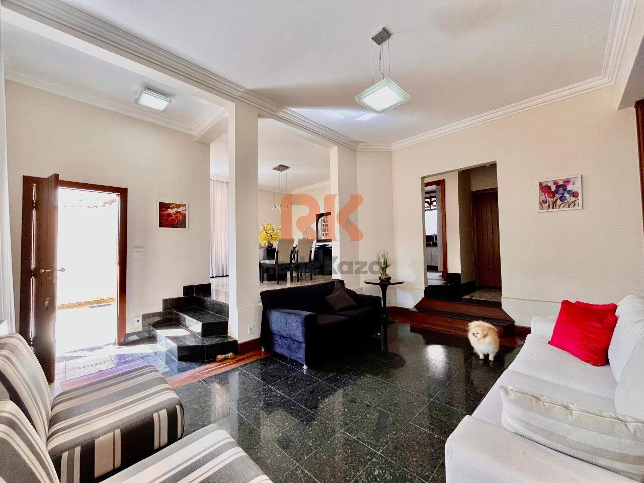 Casa à venda no Dona Clara: 