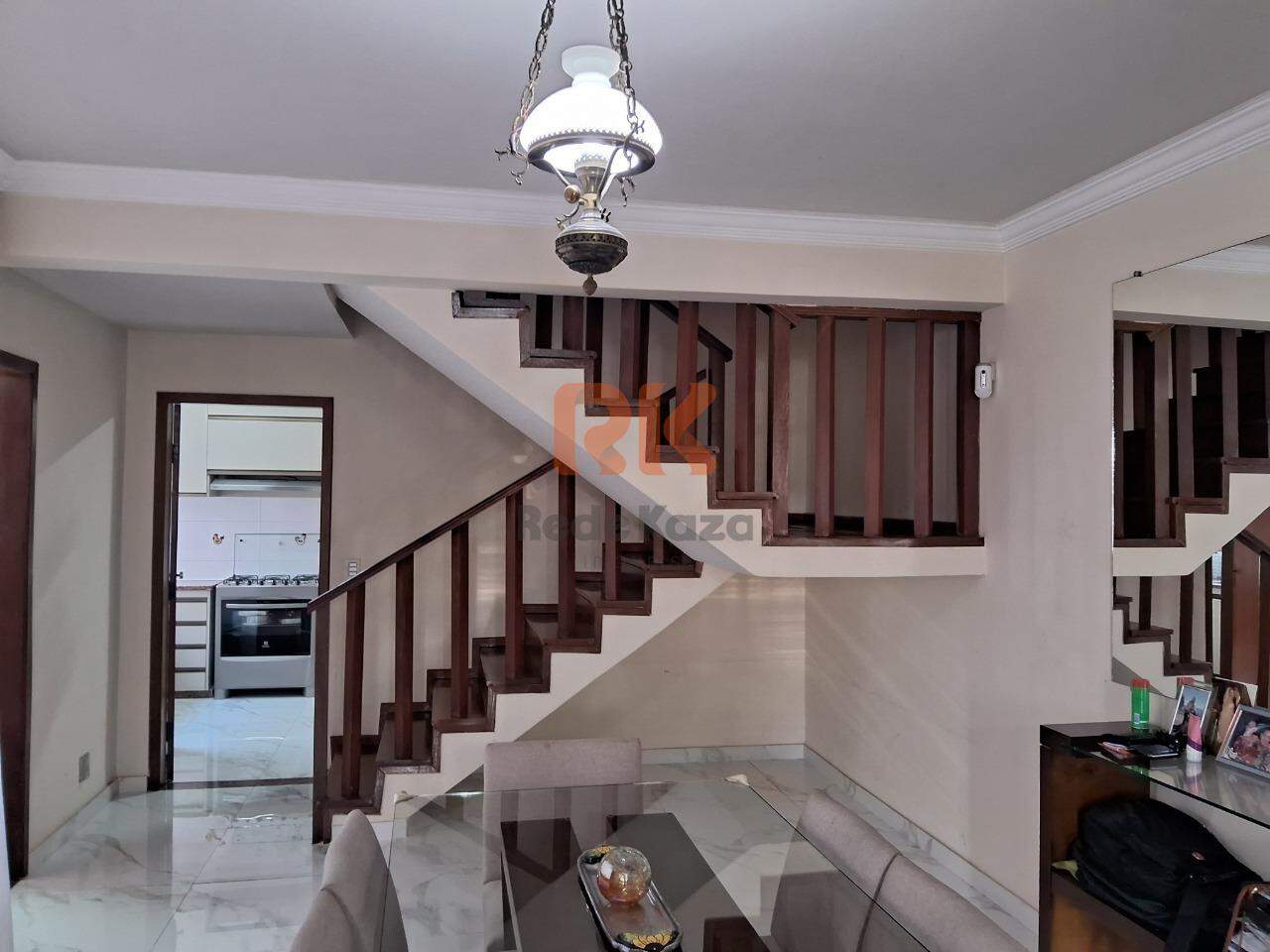 Casa para aluguel no Castelo: 