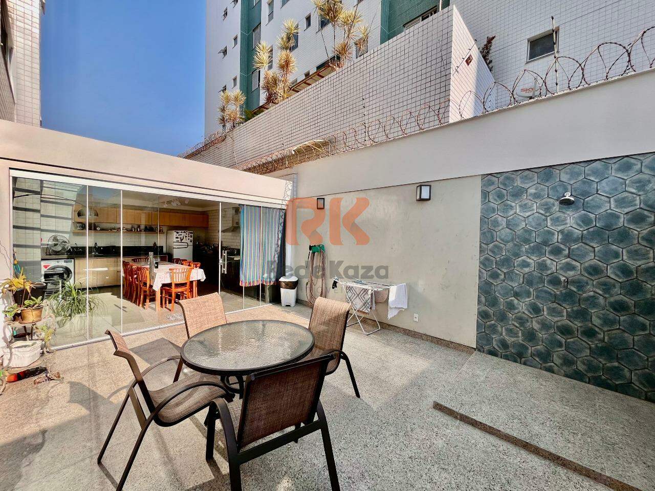 Área privativa à venda no Jaraguá: 