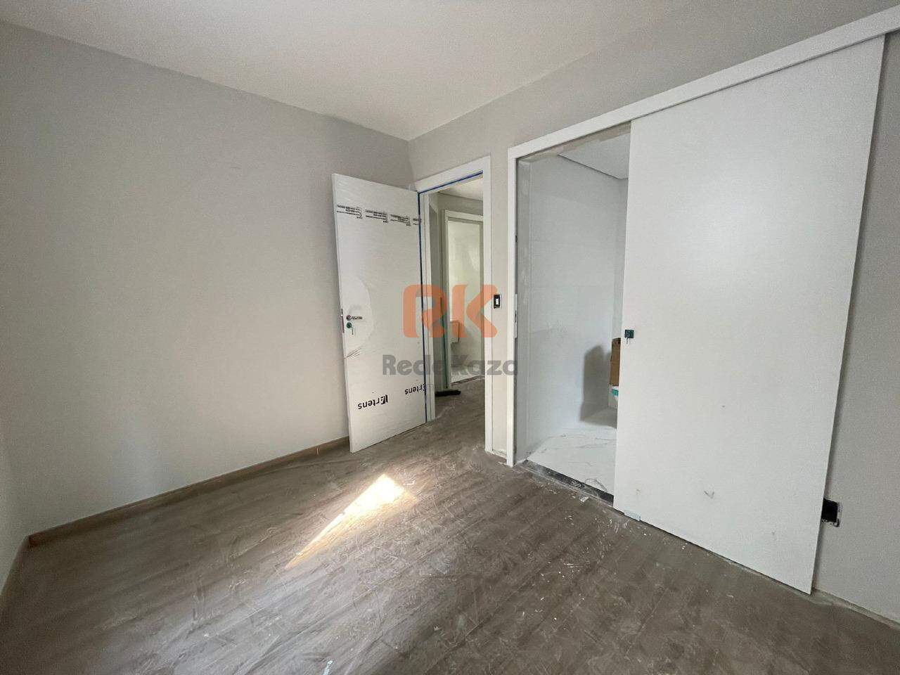 Área privativa à venda no Cabral: 