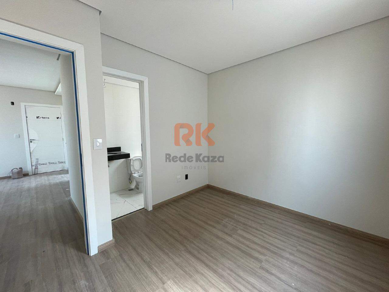 Cobertura à venda no Cabral: 