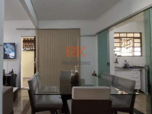 Casa à venda no Serrano: 