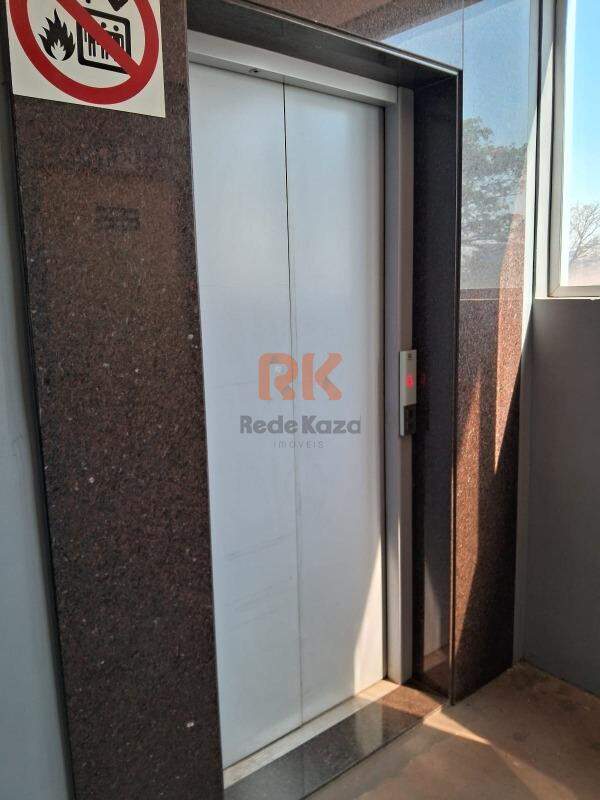 Andar Corrido à venda no Cabral: 