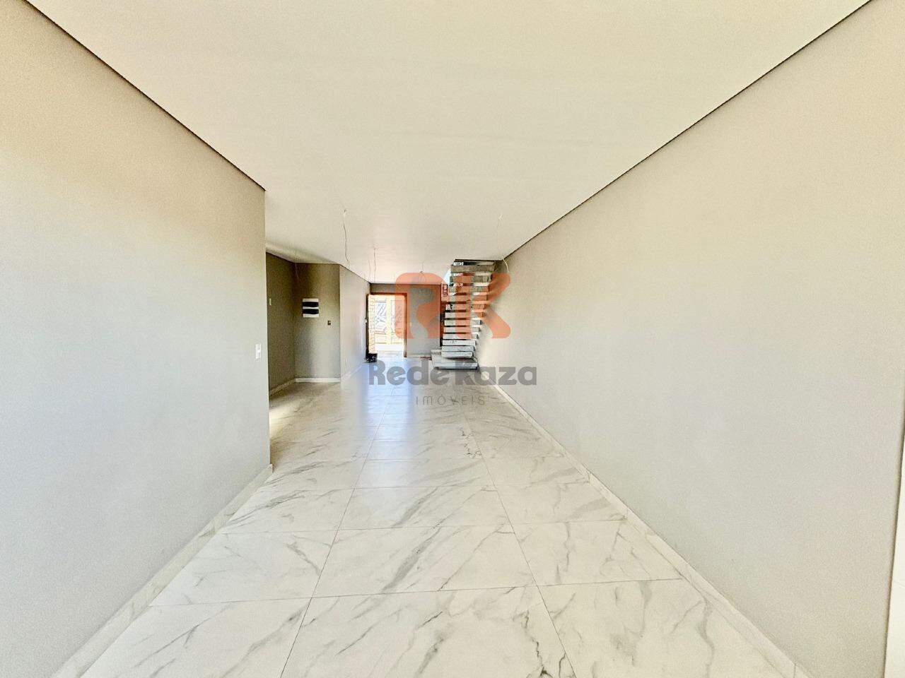 Casa geminada à venda no Planalto: 