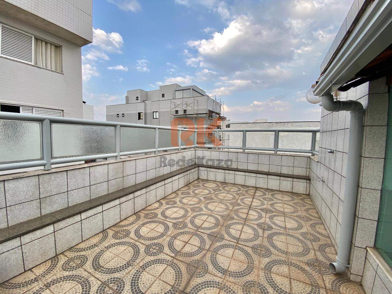 Cobertura à venda no Dona Clara: 