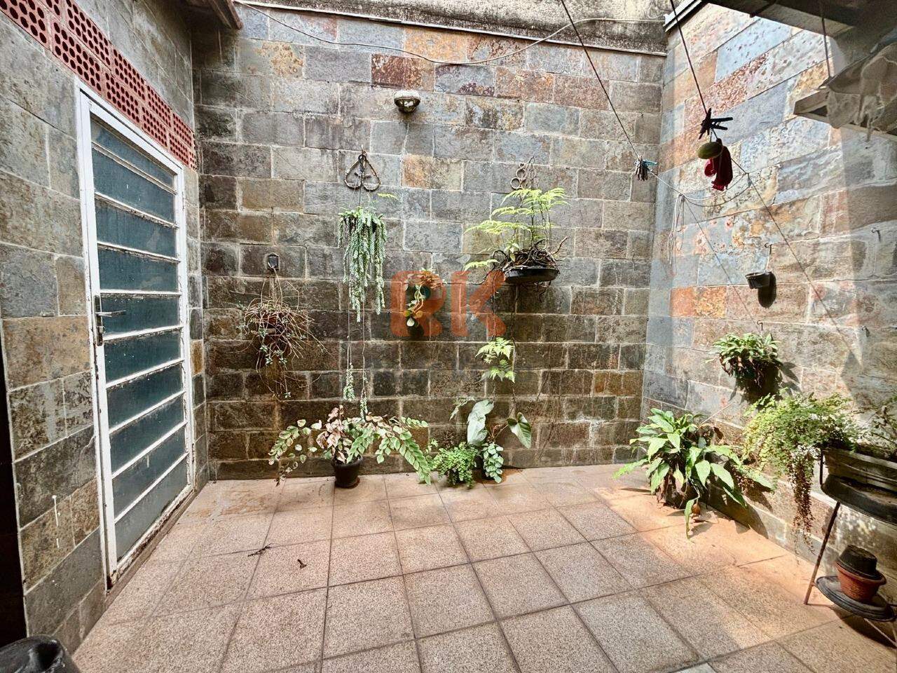 Casa à venda no Dona Clara: 