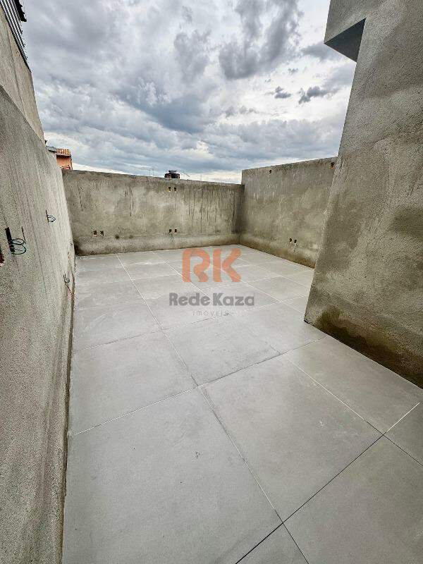 Sala à venda no Parque XangriLá: 