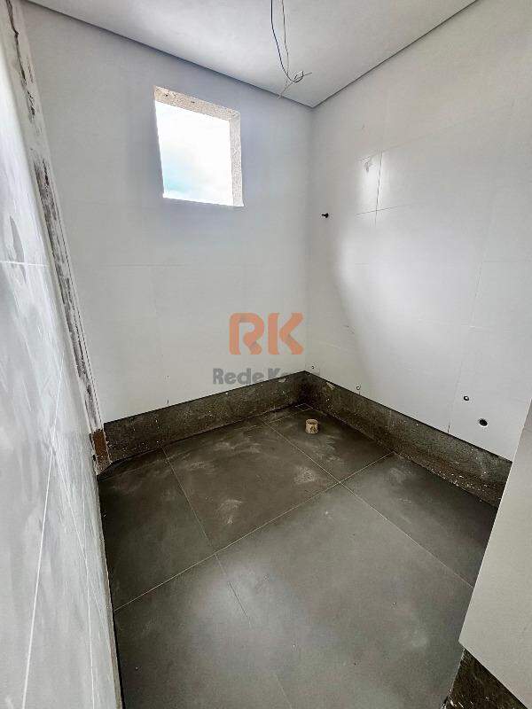 Sala à venda no Parque XangriLá: 