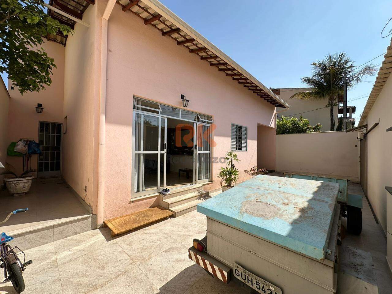 Casa à venda no Santa Terezinha: 