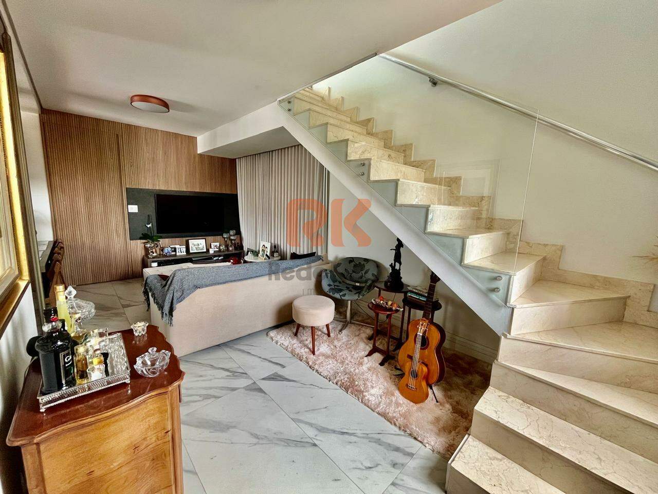 Cobertura à venda no Itapoã: 