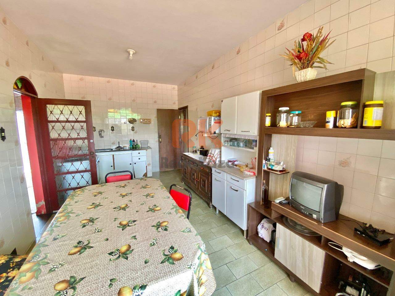 Casa à venda no Itapoã: 