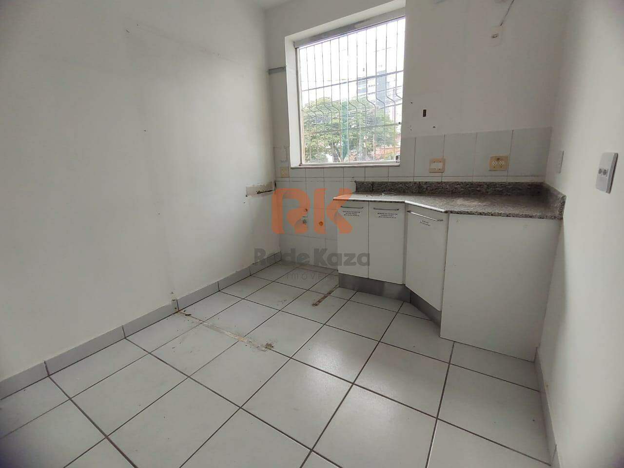 Casa comercial para aluguel no São Luiz: 