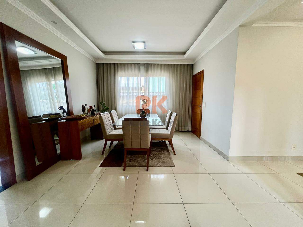 Casa à venda no Kennedy: 