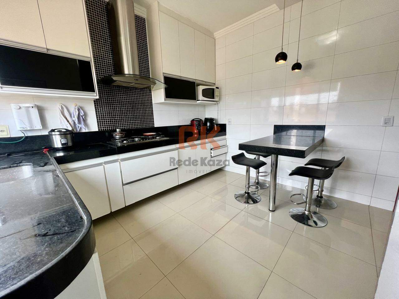 Casa à venda no Kennedy: 