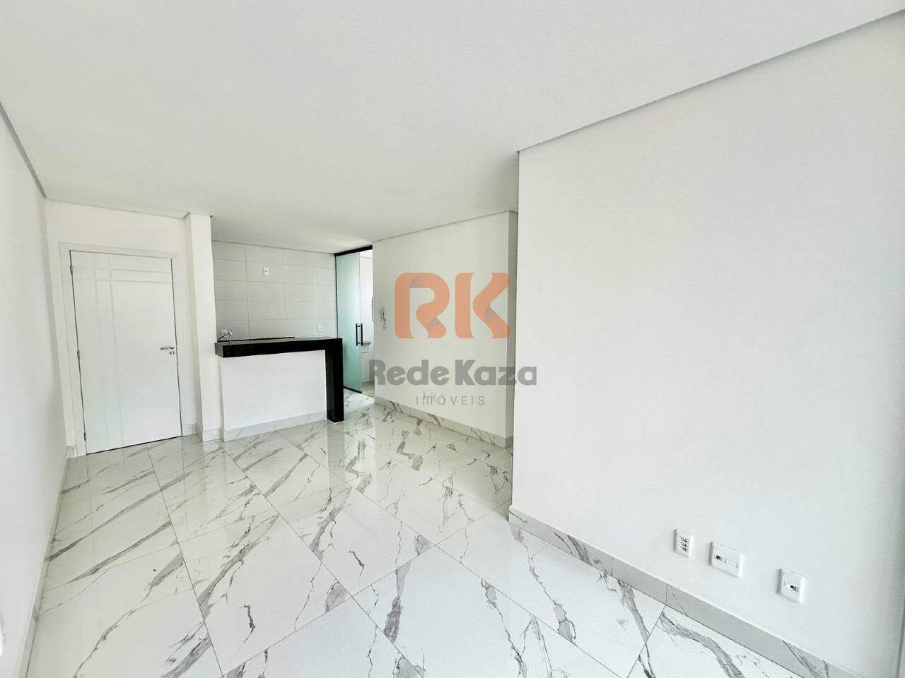 Apartamento à venda no Itapoã: 