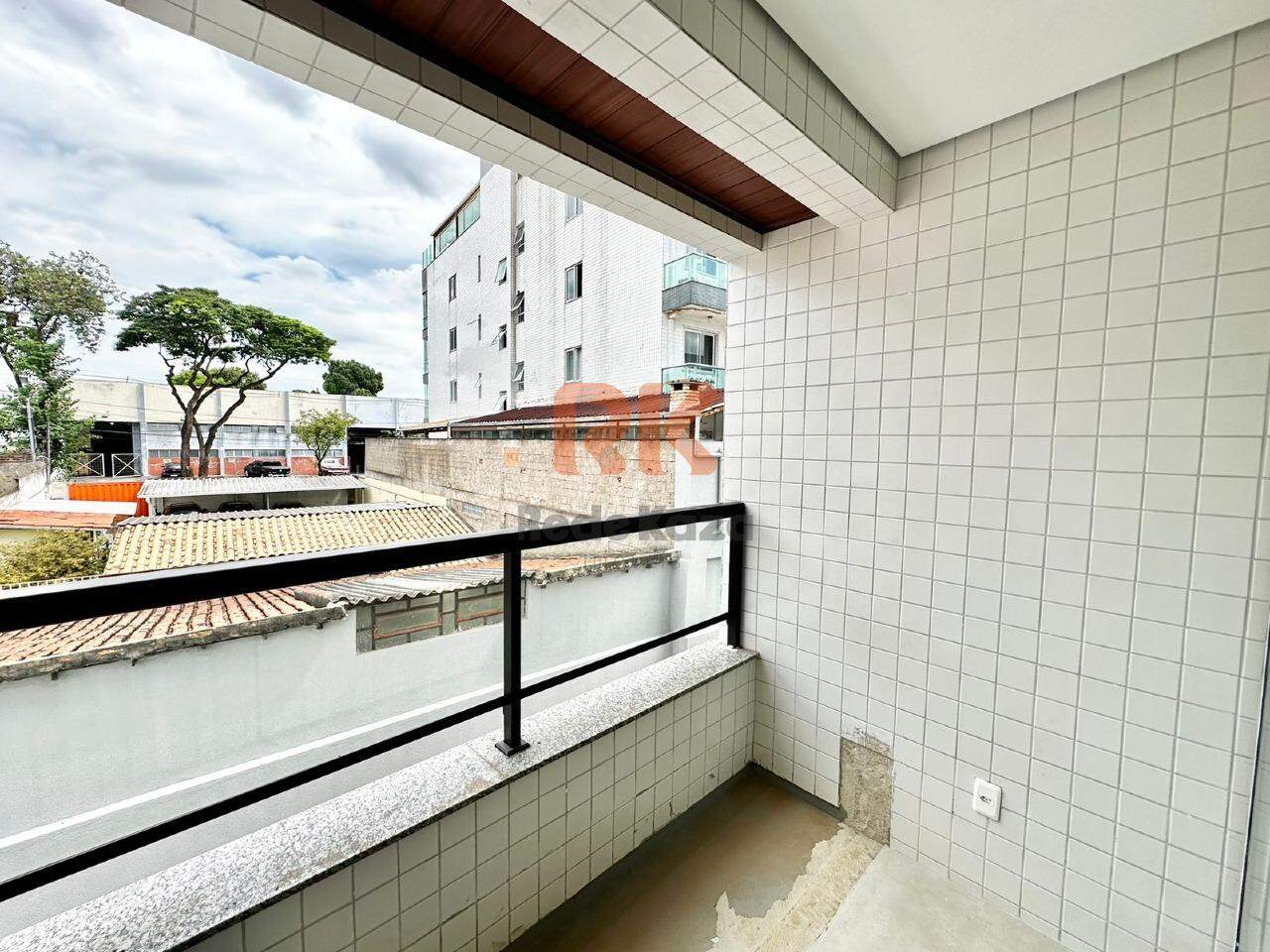 Apartamento à venda no Itapoã: 