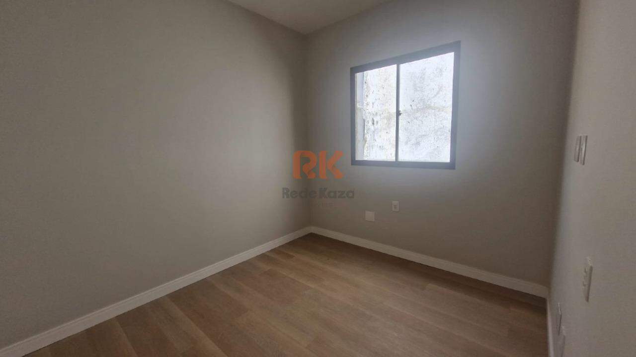 Casa em condomínio à venda no Centro: 