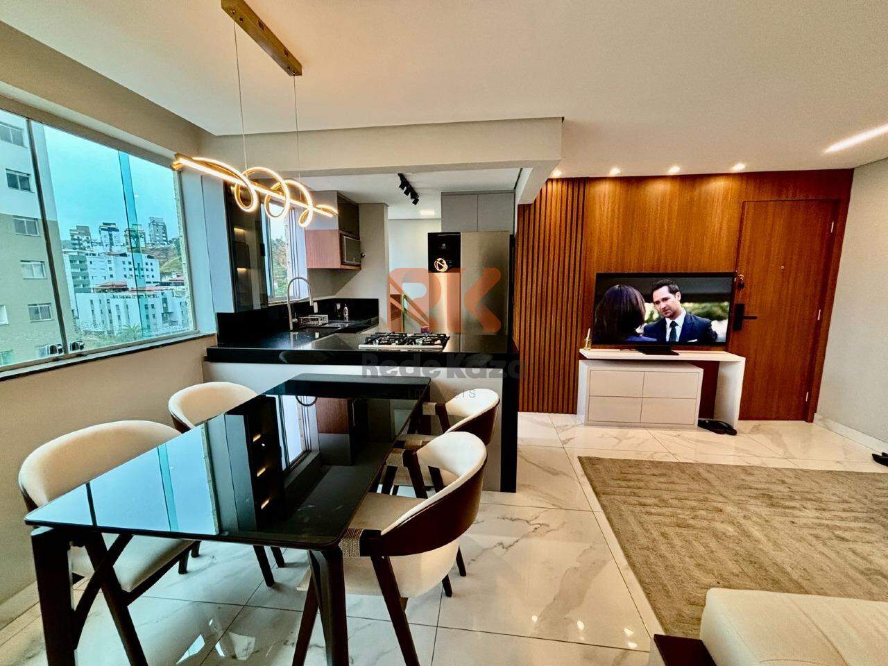 Apartamento à venda no Manacás: 