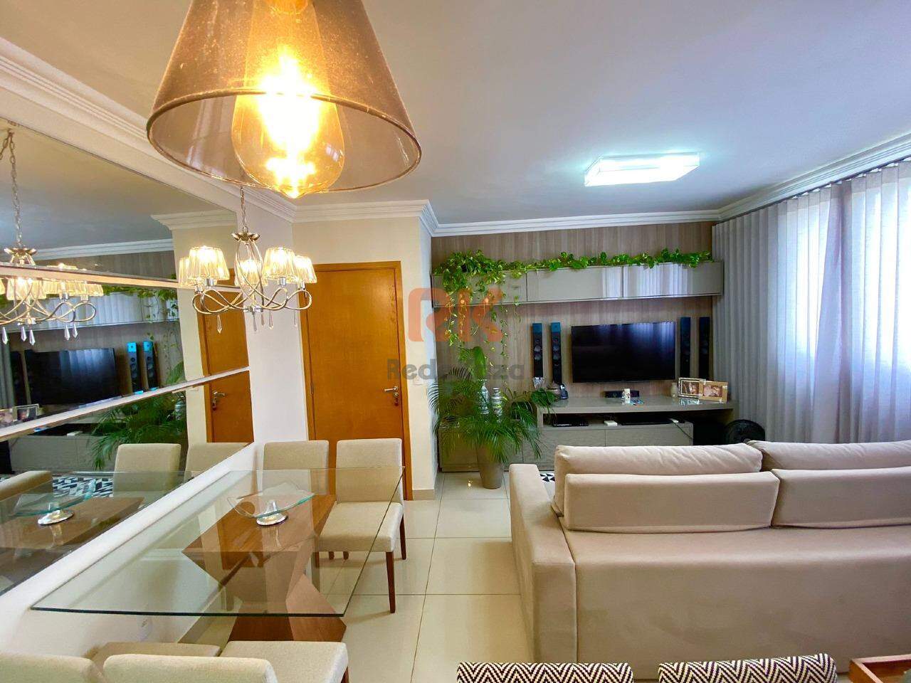 Apartamento à venda no Cabral: 