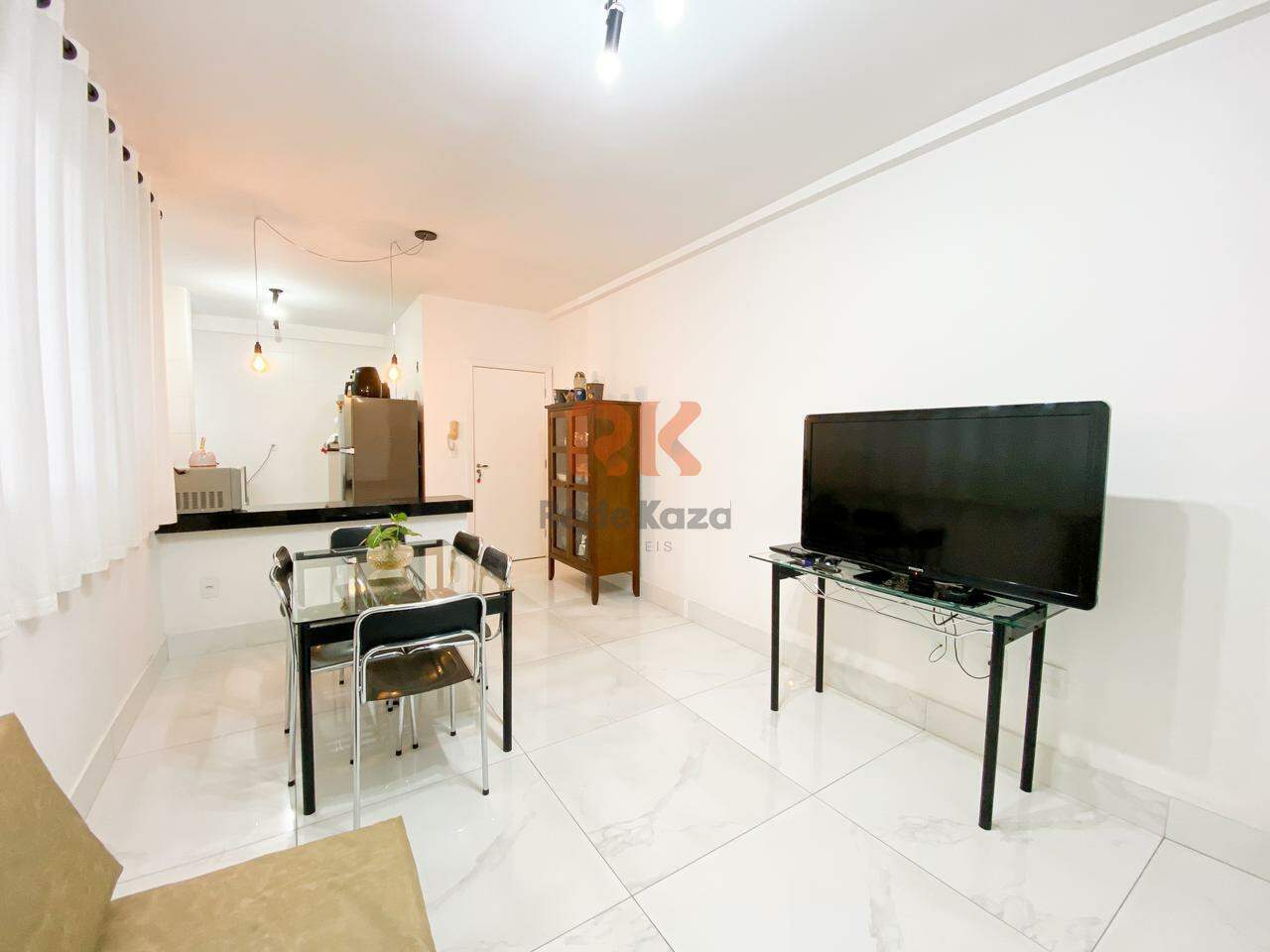 Apartamento à venda no Cabral: 