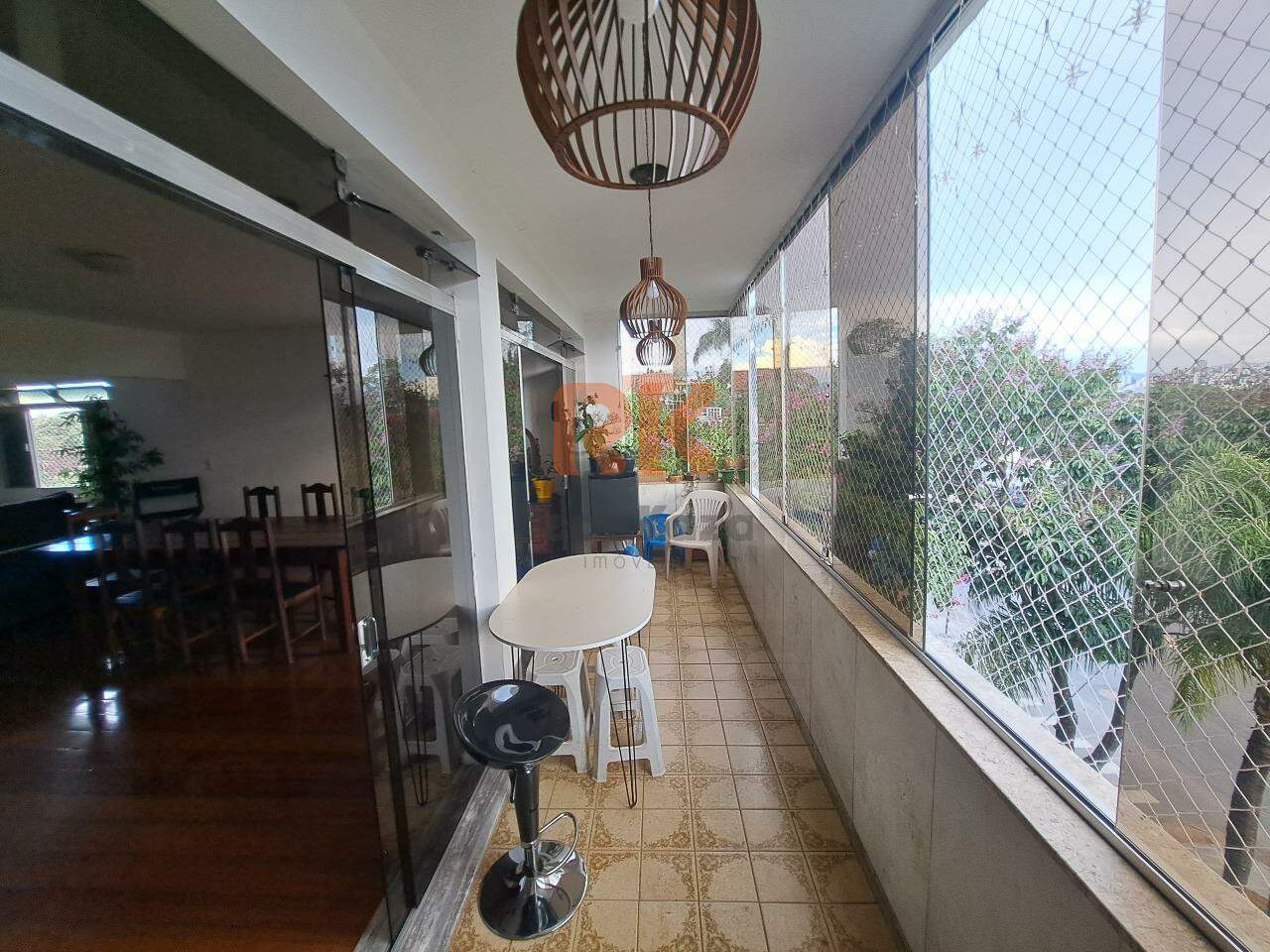 Apartamento à venda no Santa Amélia: 