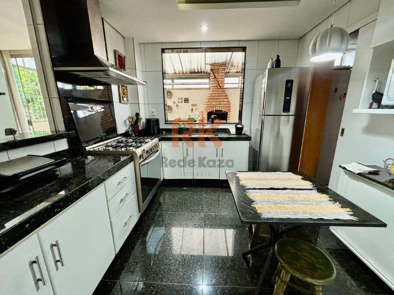 Área privativa à venda no Liberdade: 