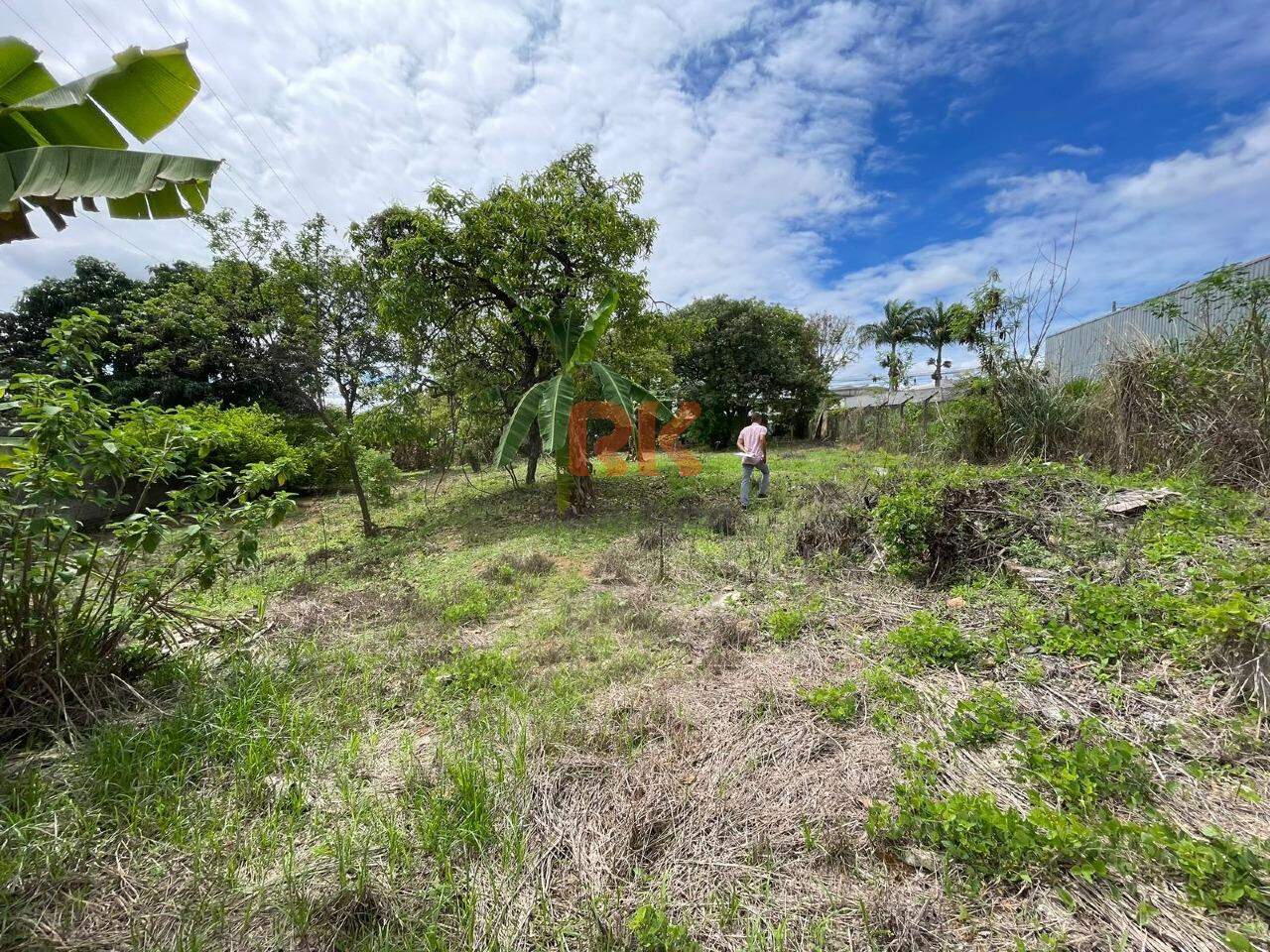 Lote à venda no Chácara Cotia: 