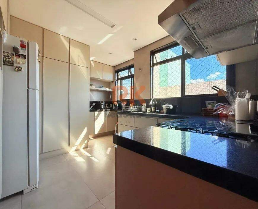 Cobertura à venda no Castelo: 