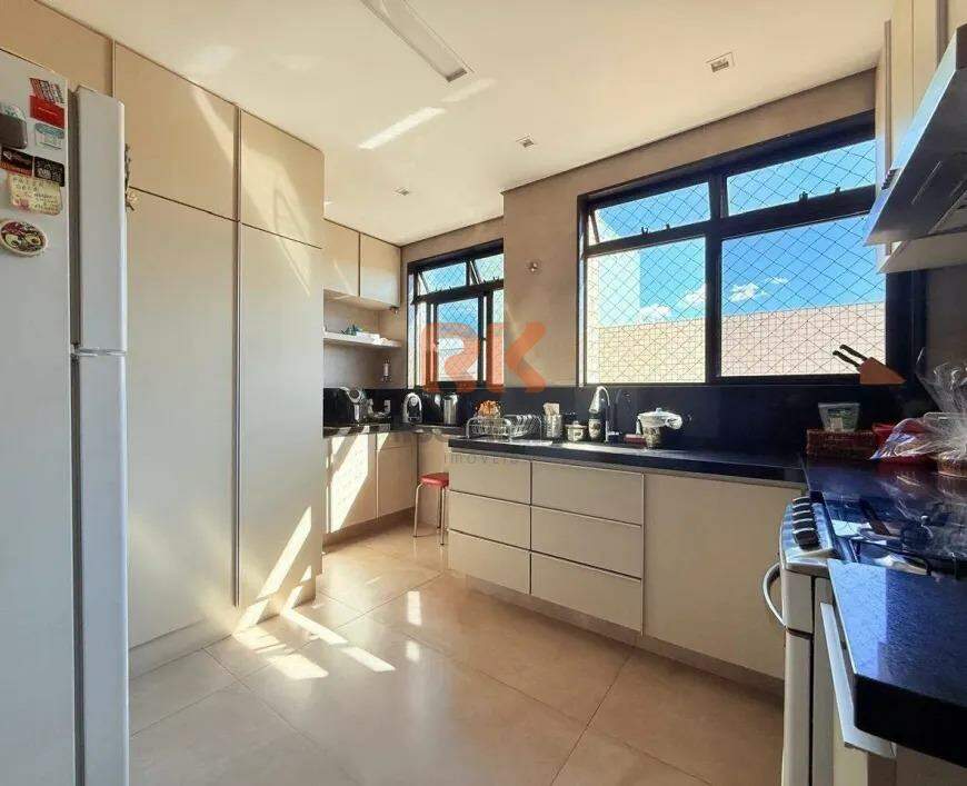 Cobertura à venda no Castelo: 