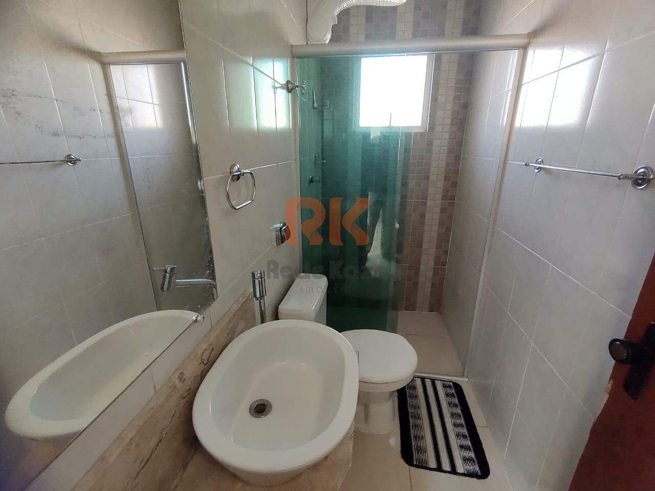 Cobertura à venda no Itapoã: 