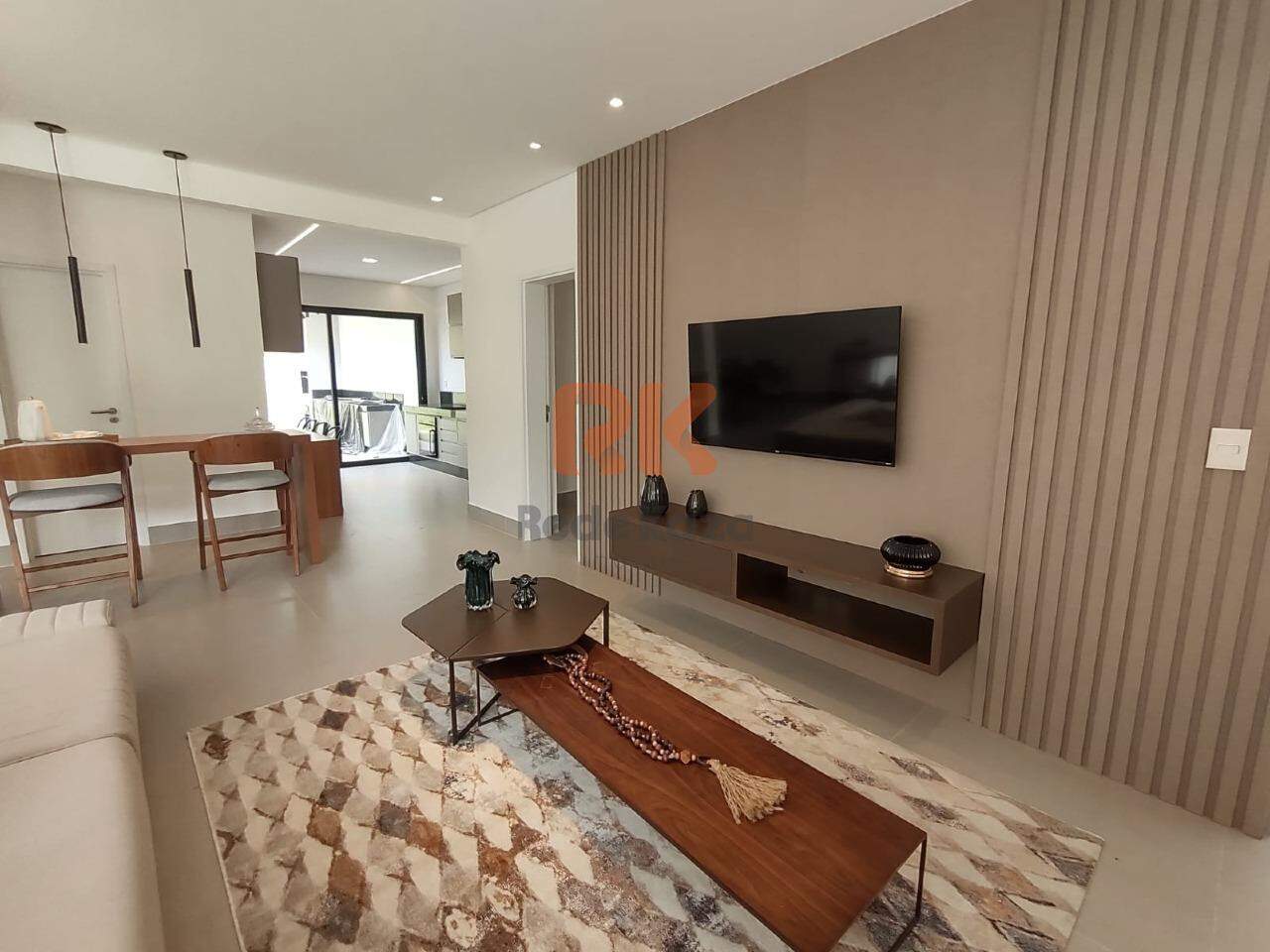 Casa em condomínio para aluguel no Trevo: 