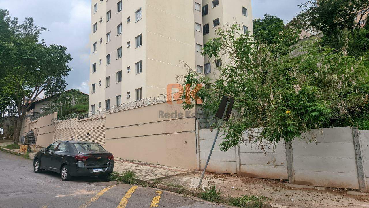 Terreno / Área à venda no Manacás: 