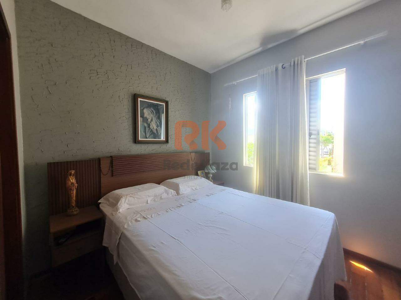 Apartamento à venda no Manacás: 