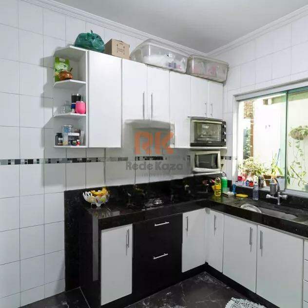 Casa geminada à venda no Santa Terezinha: 