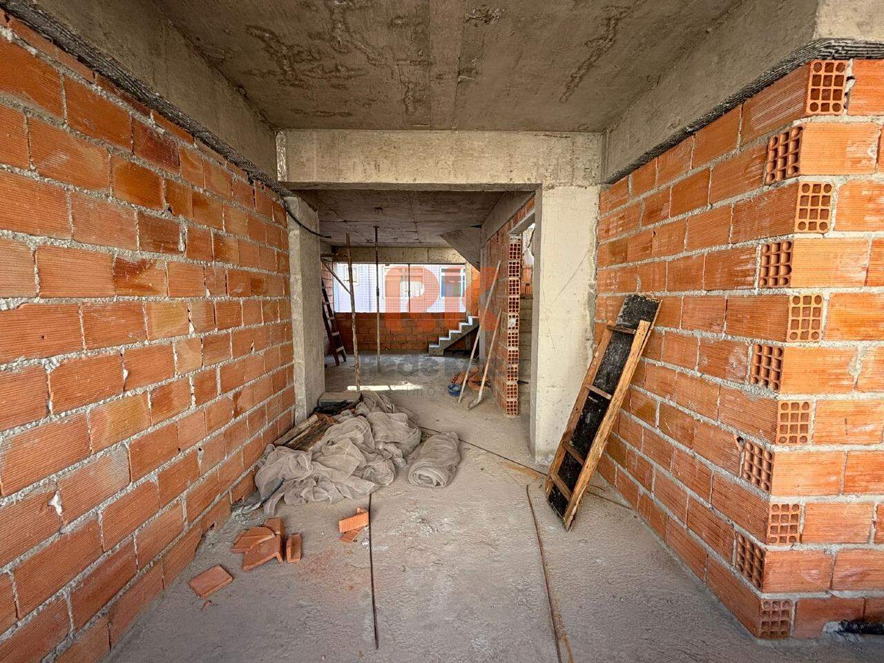 Cobertura à venda no Santa Rosa: 