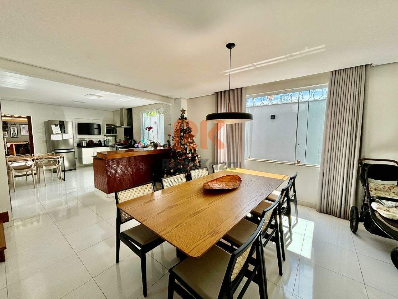 Casa à venda no Trevo: 