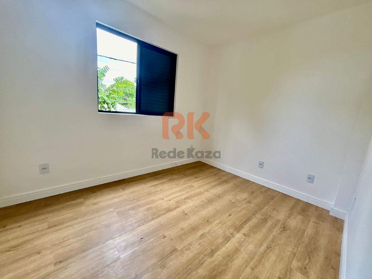 Casa à venda no Planalto: 