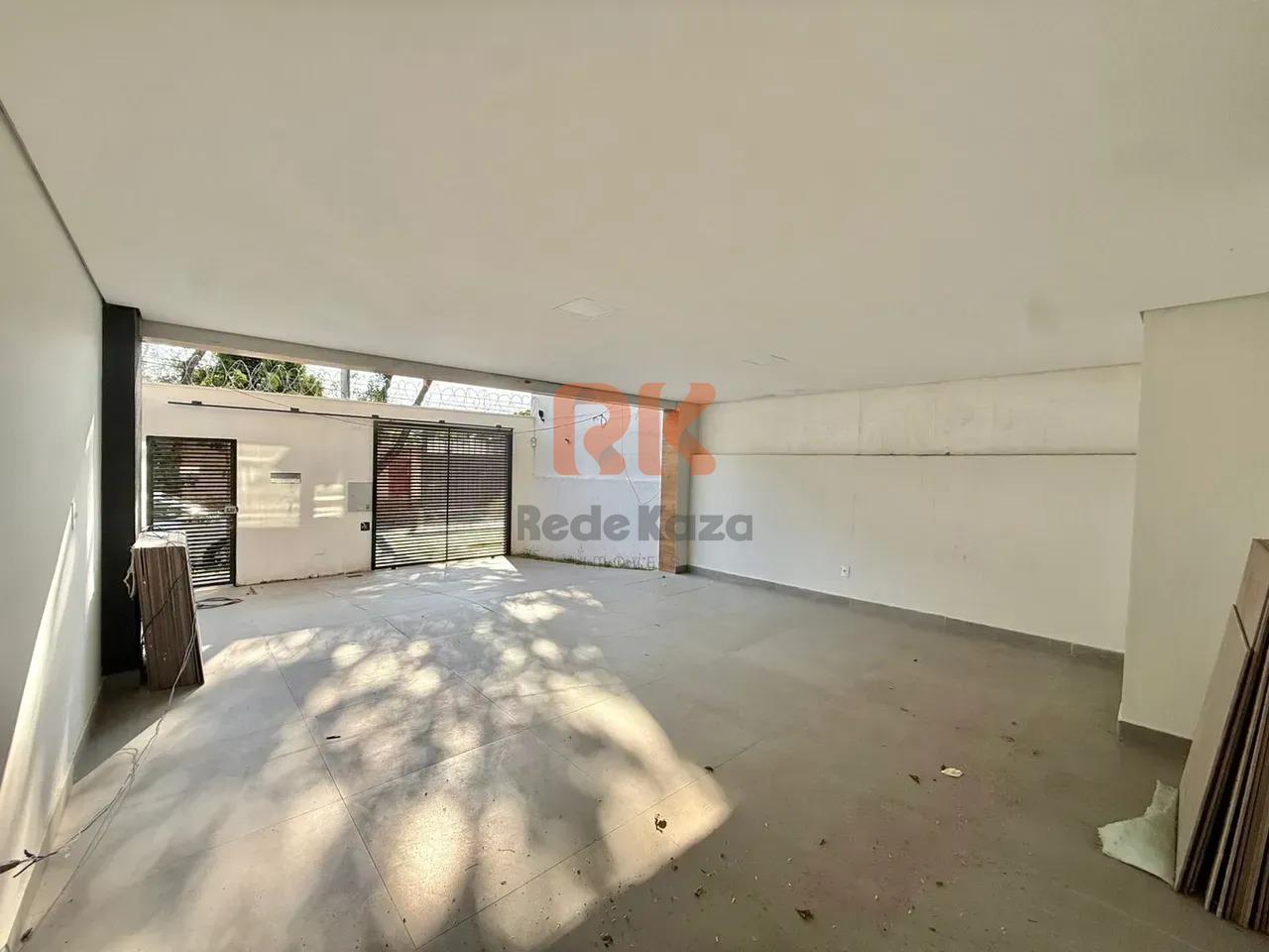 Casa à venda no Planalto: 