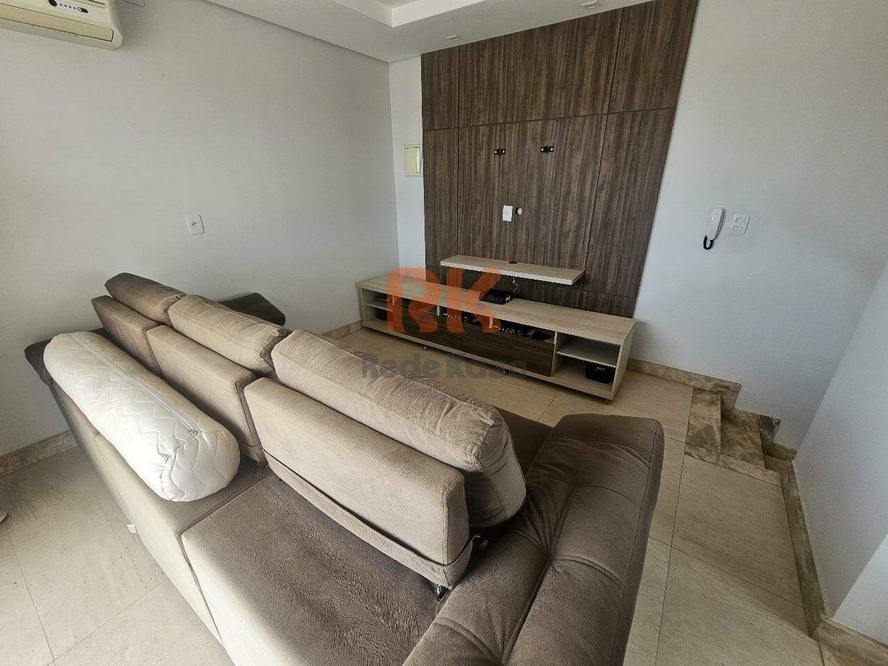 Cobertura à venda no Planalto: 