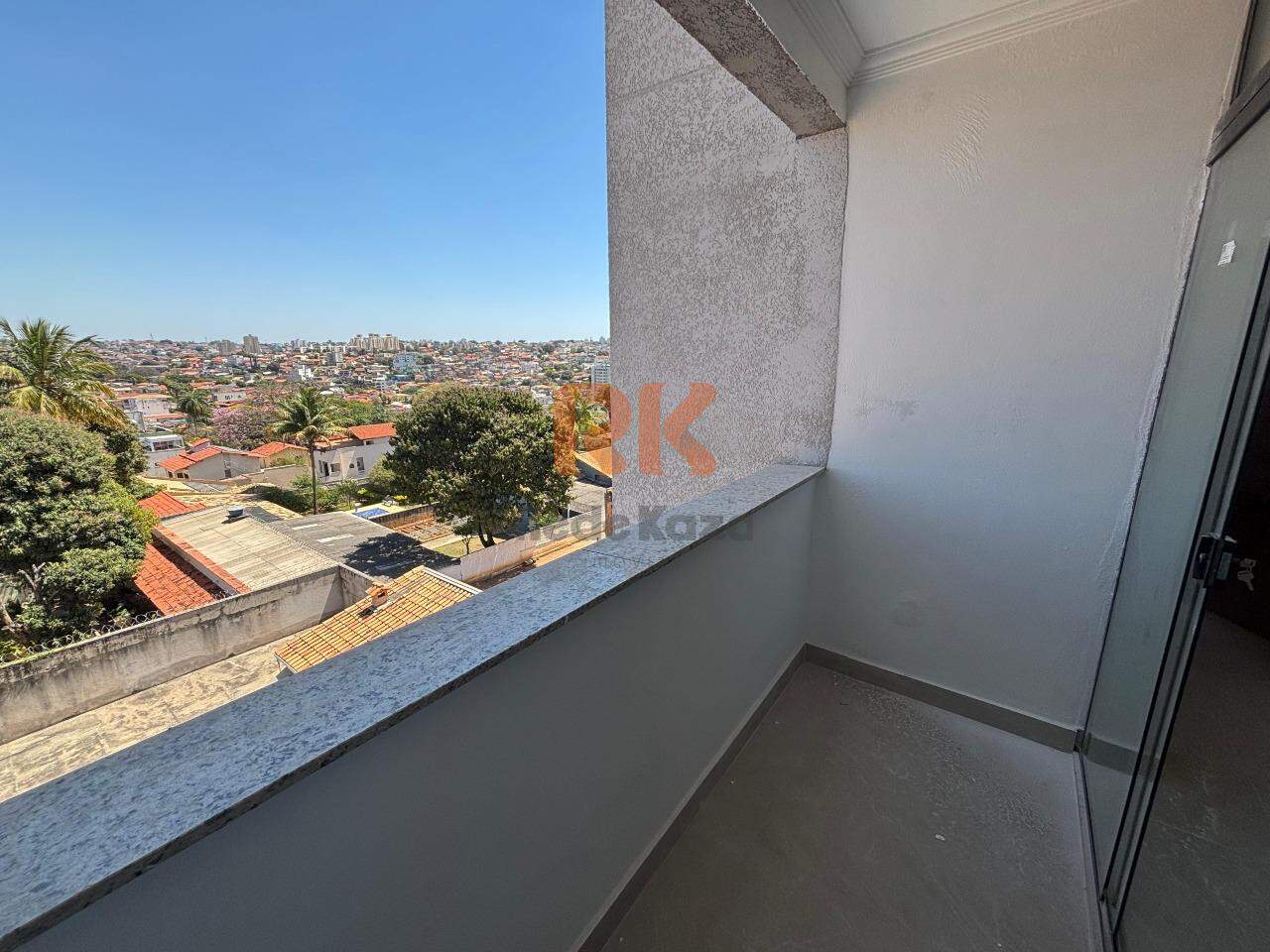 Apartamento à venda no Santa Branca: 