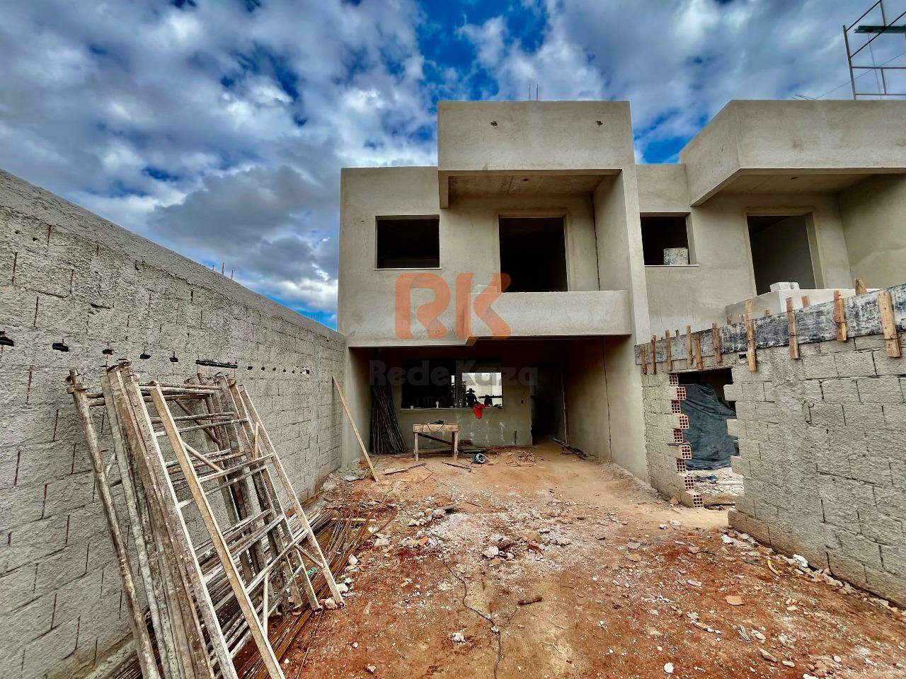 Casa à venda no Santa Amélia: 