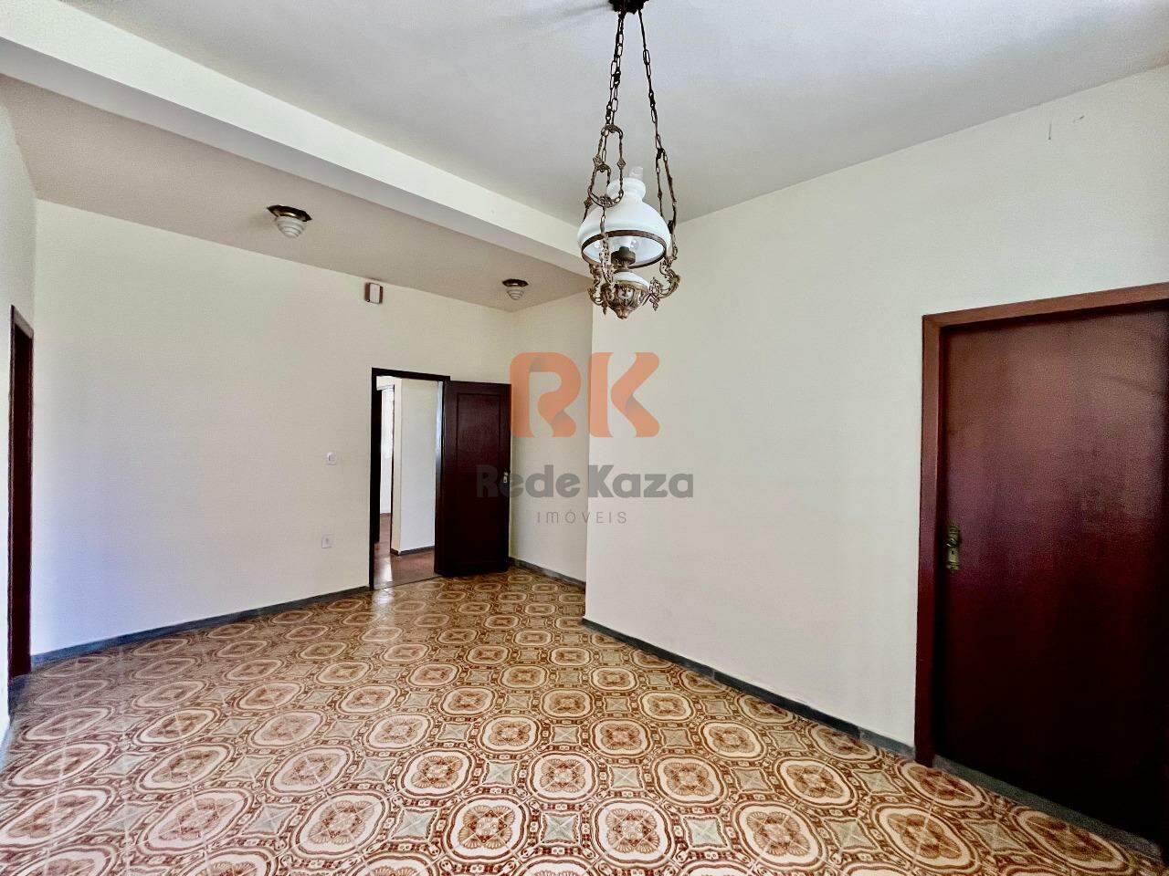 Casa à venda no Liberdade: 