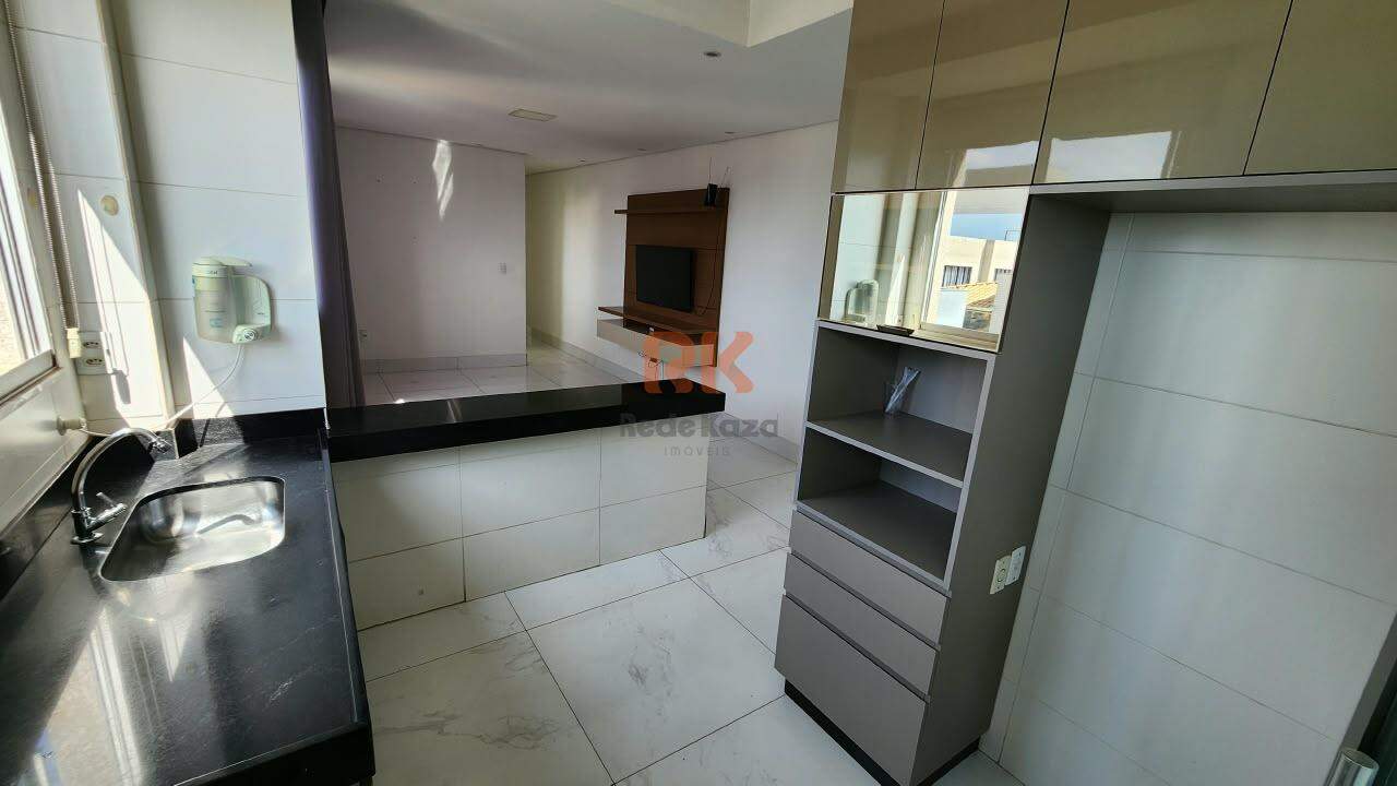 Apartamento para aluguel no Cabral: 
