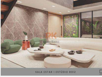 Casa em condomínio à venda no Centro: 