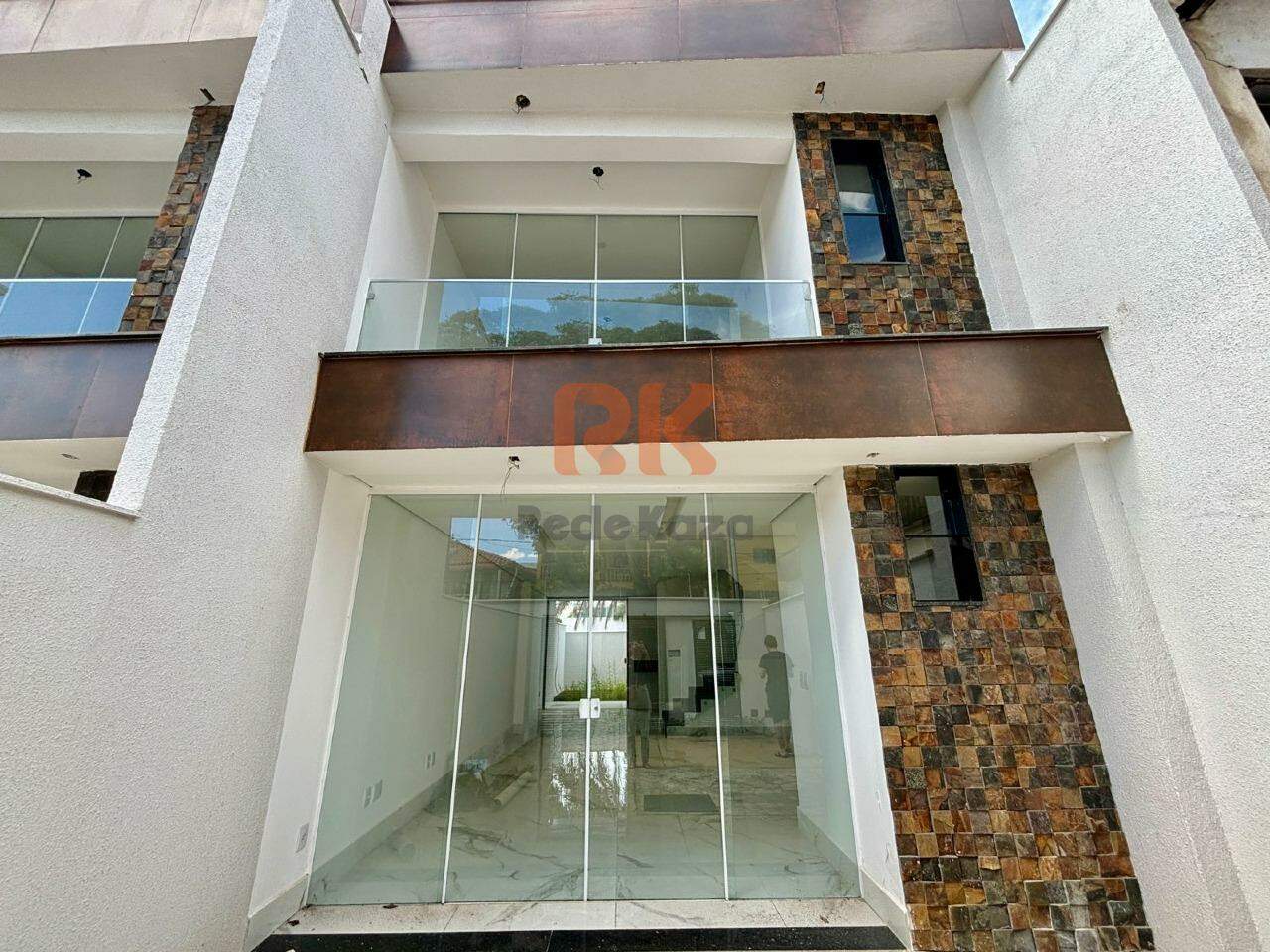 Casa à venda no Santa Amélia: 