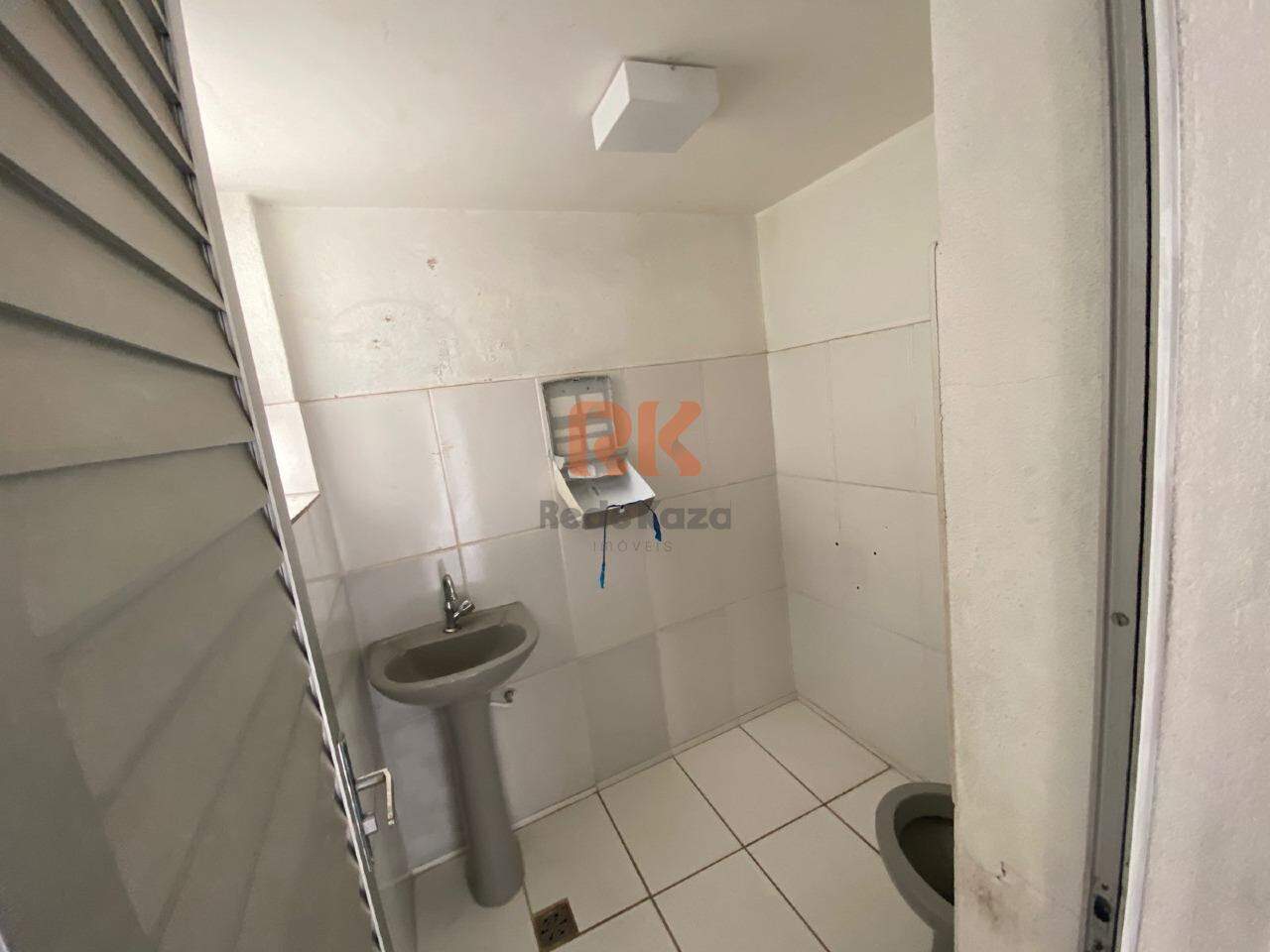 Casa comercial para aluguel no Centro: 