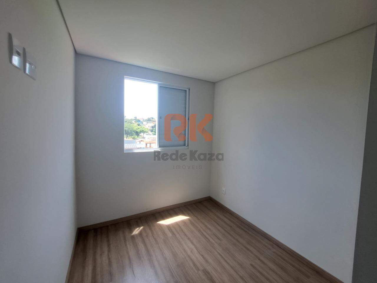 Apartamento à venda no Santa Mônica: 