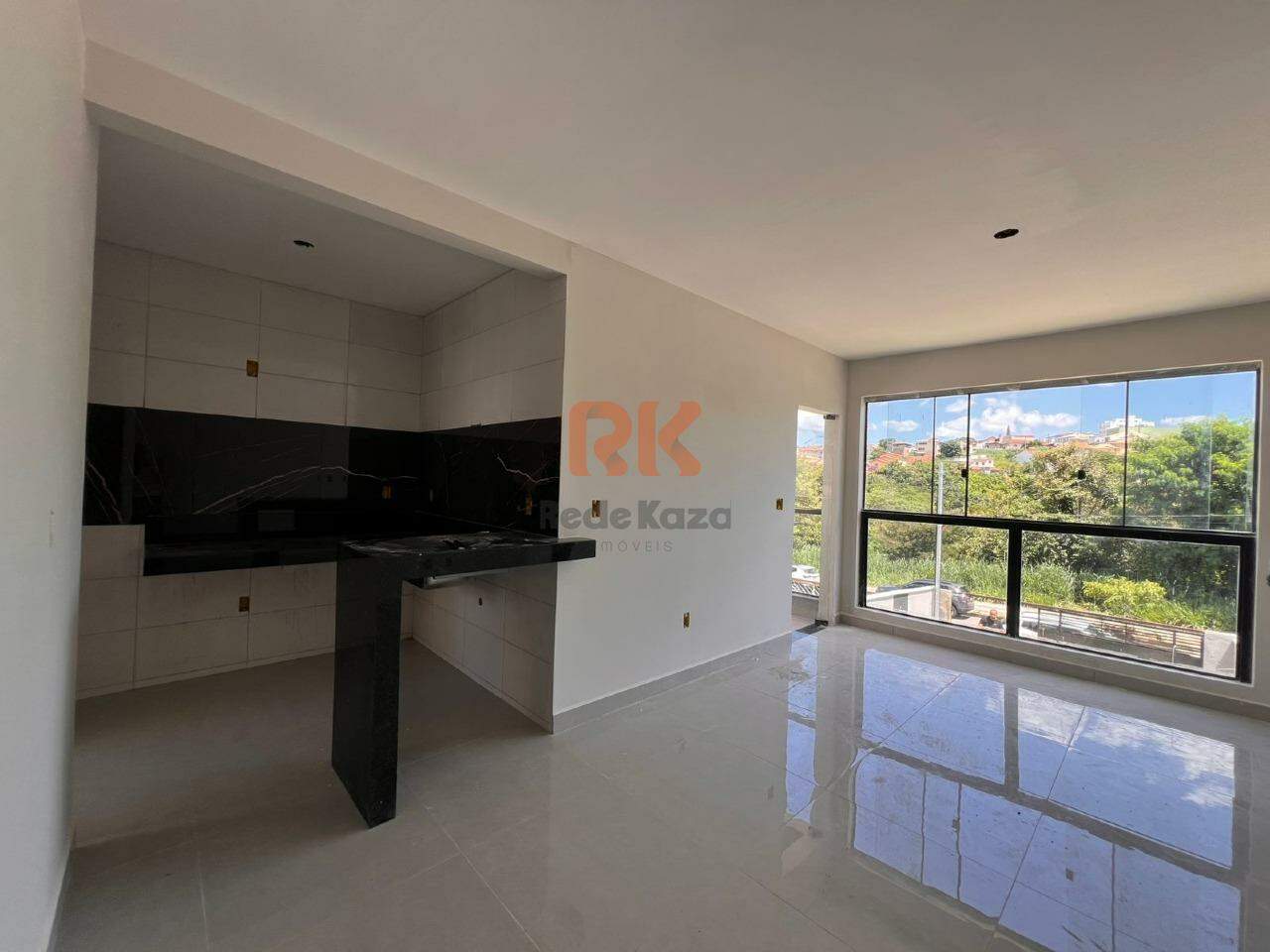 Casa geminada à venda no Parque XangriLá: 