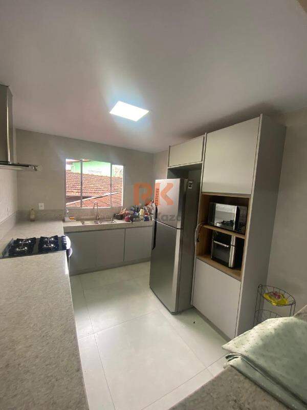 Casa à venda no Alípio de Melo: 