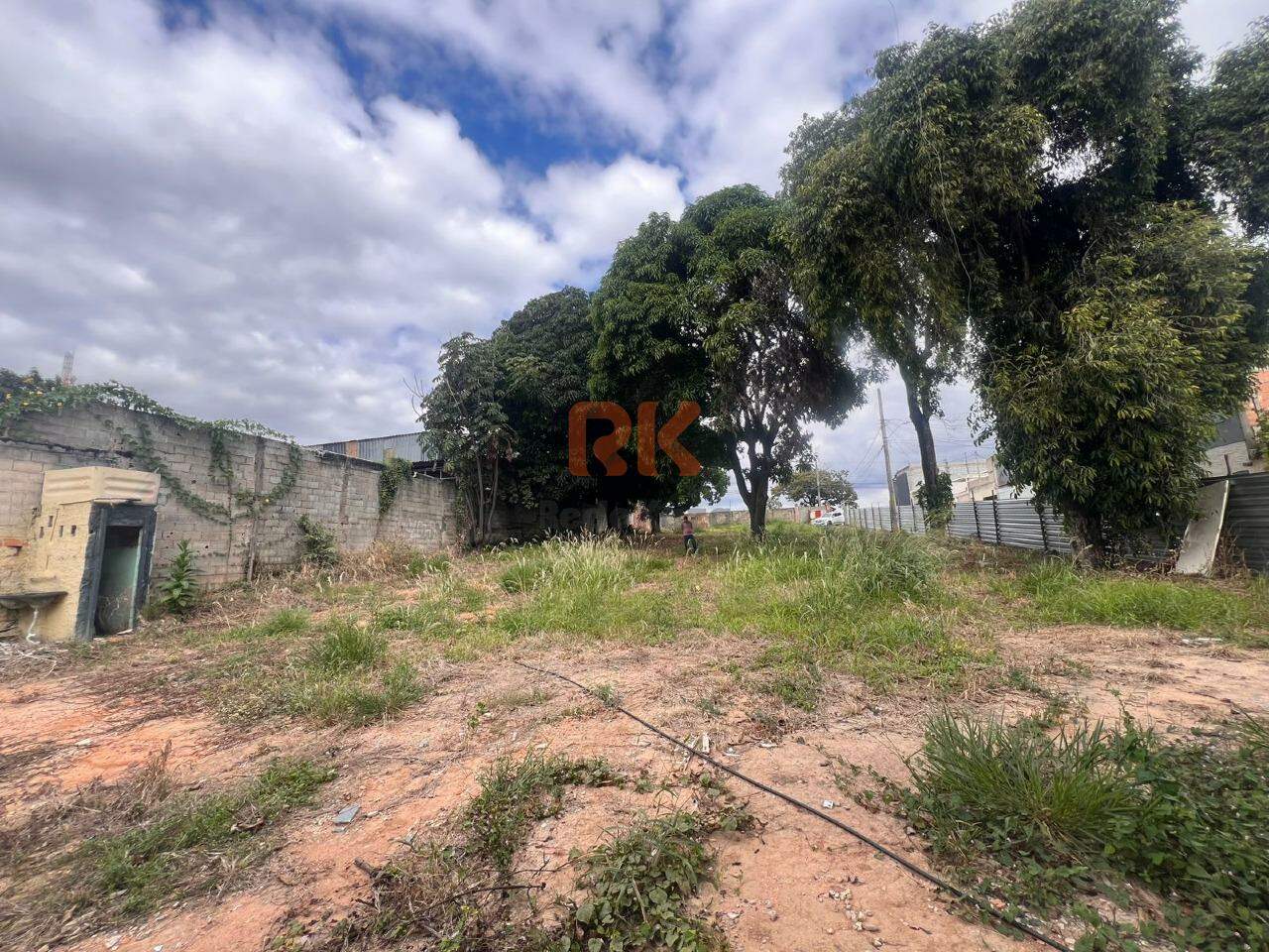 Lote à venda no Chácara Cotia: 